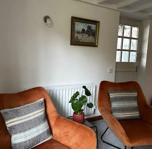 Peaceful Rural Cottage